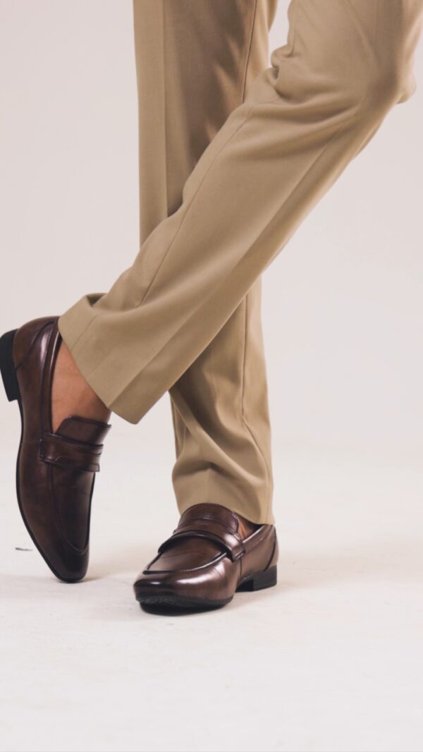 Classic Loafers (Brown)